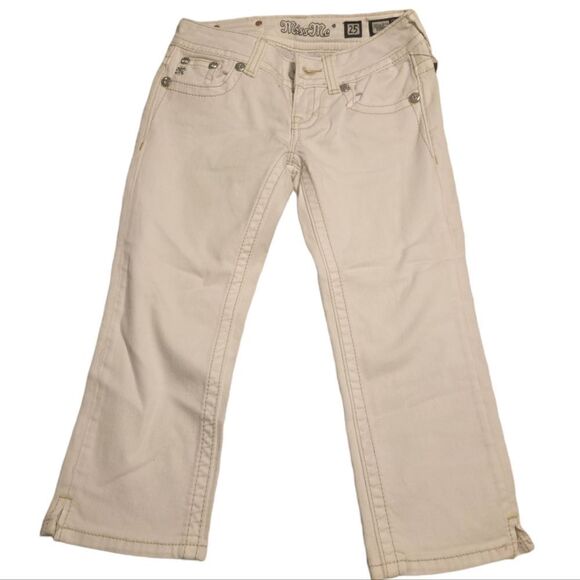 Miss Me White Denim Studded Floral Pocket Capri Jeans Womens Size 25 JP5002P74 - Picture 1 of 9